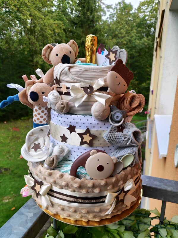 BabyDort třípatrový plenkový dort pro miminko PREMIUM - Koala (video) - Image 11