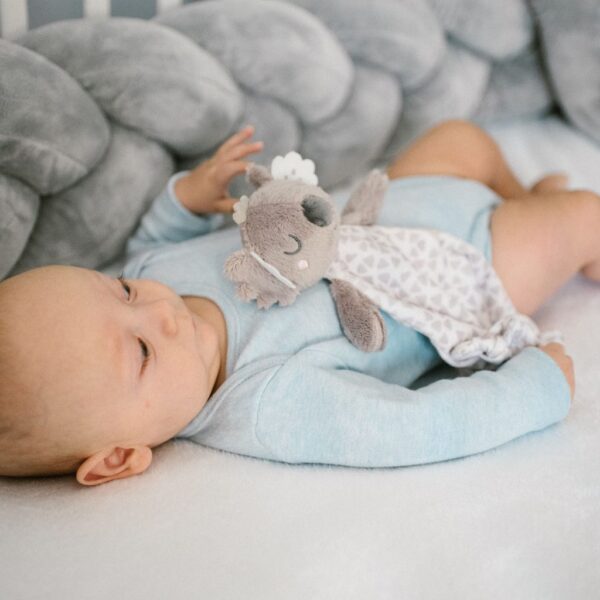 BabyDort třípatrový plenkový dort pro miminko PREMIUM - Koala šedá (video) - Image 11